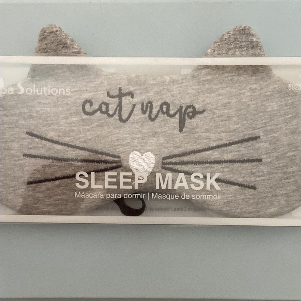 Gray and Black Cat-Themed Sleep Mask with Plush Material